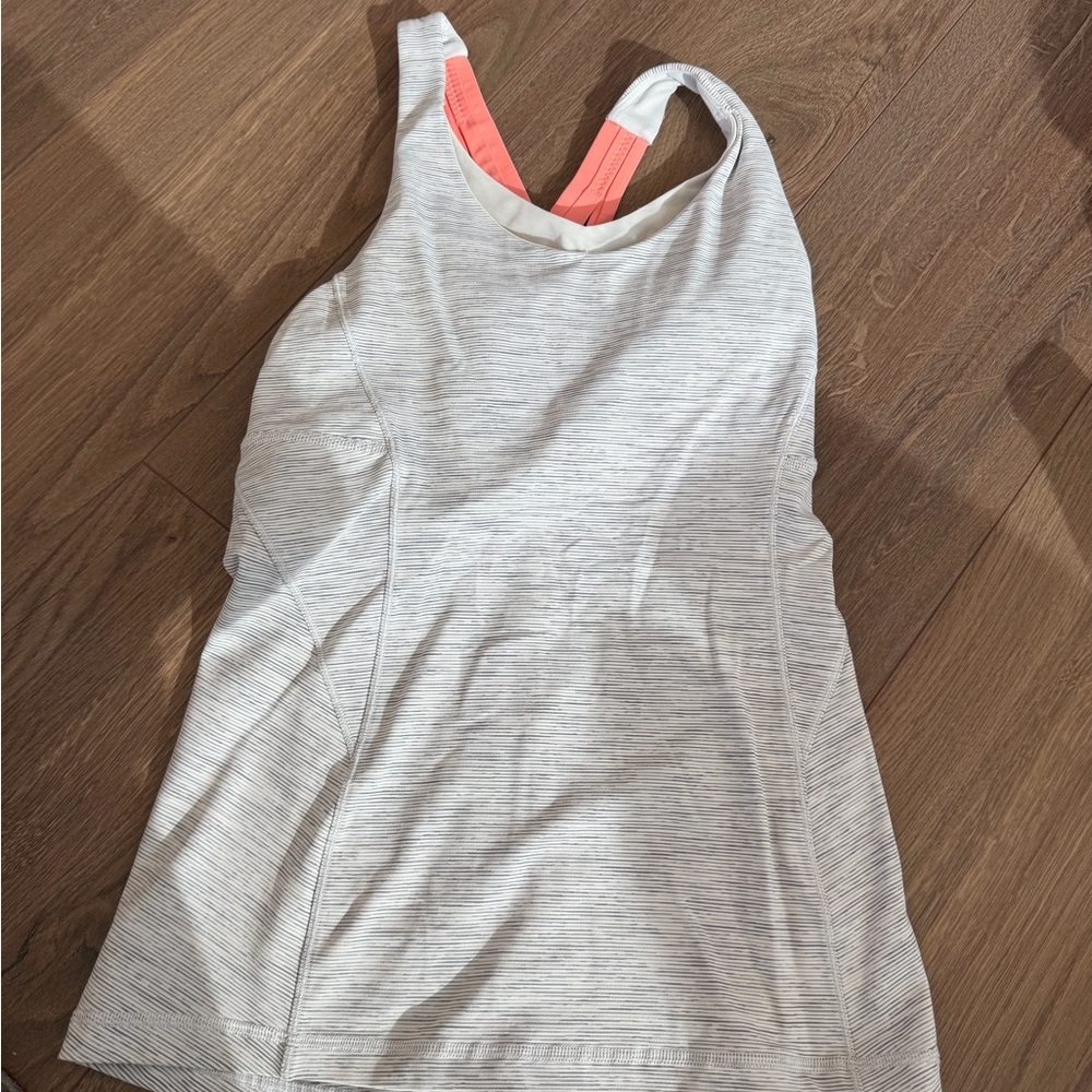 Lululemon Tank size 4